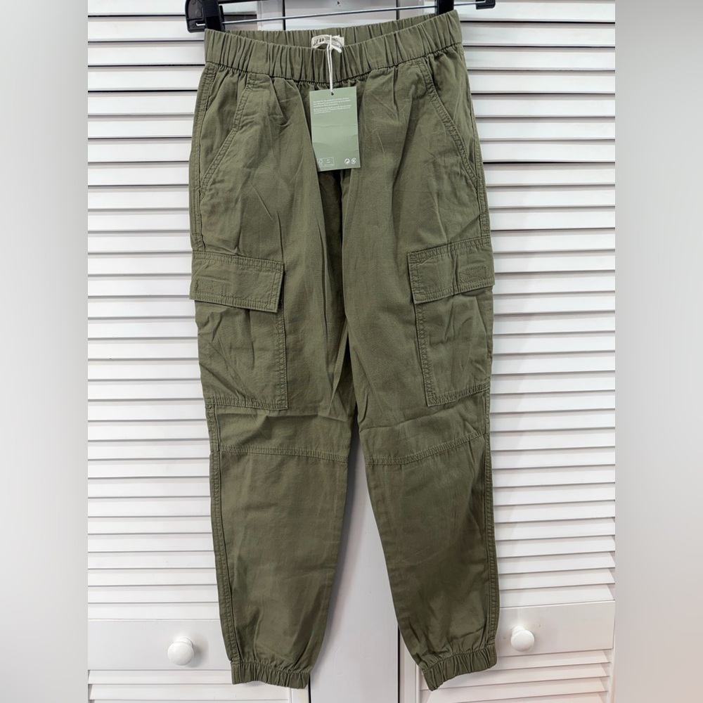 H&M boys size 12  Green Cargo Pants